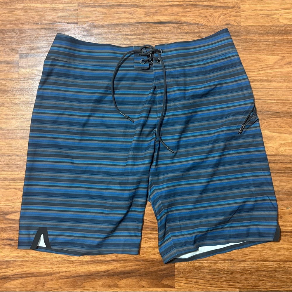 Lululemon Men's Blue Striped Board Shorts.